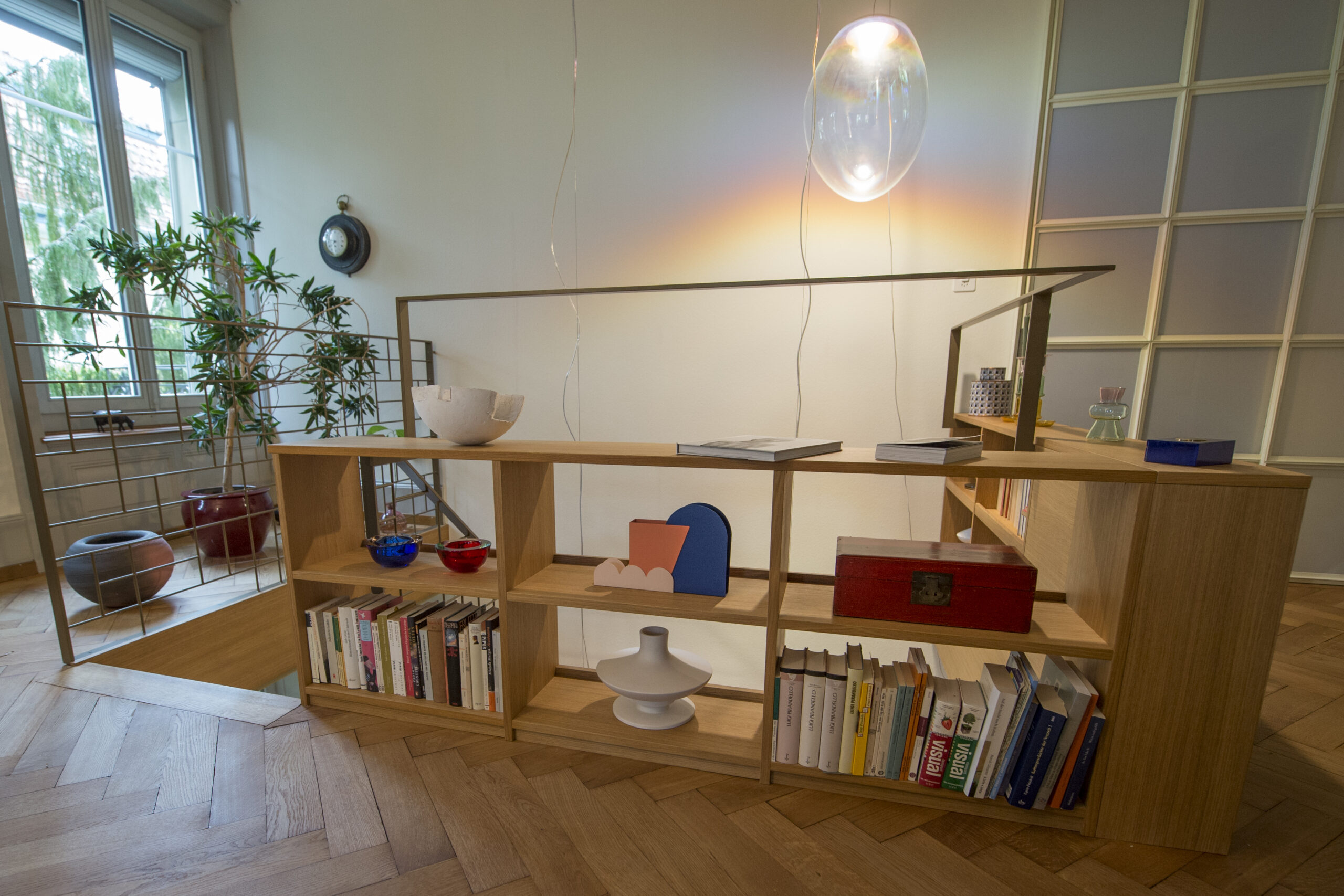 Büchergestelle